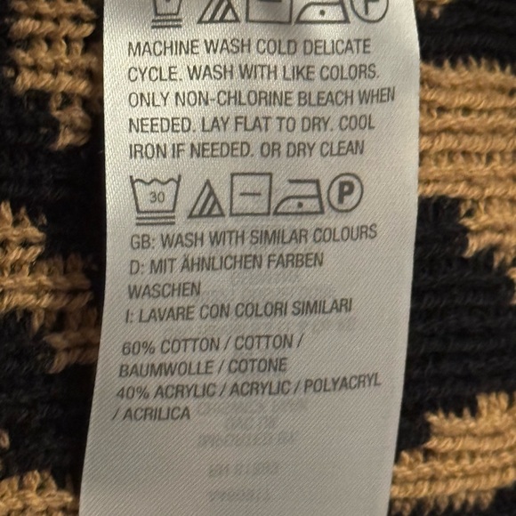 J JASON WU Leopard Print Cardigan  Sweater Size Med Pockets Heavy Shaket Animal - Picture 7 of 7